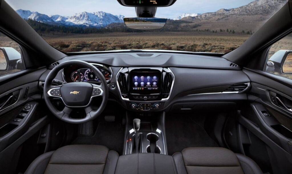 2026 Chevrolet Traverse Interior