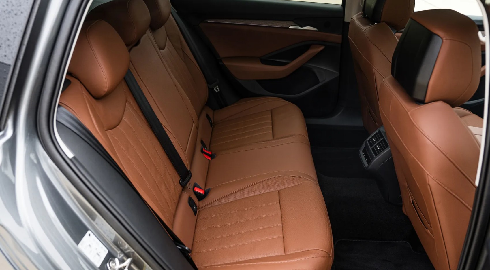 2026 Skoda Superb Estate Dimensions