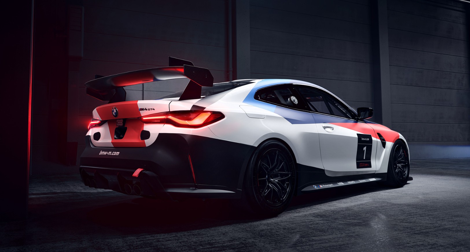 2026 BMW M4 GT4 Performance