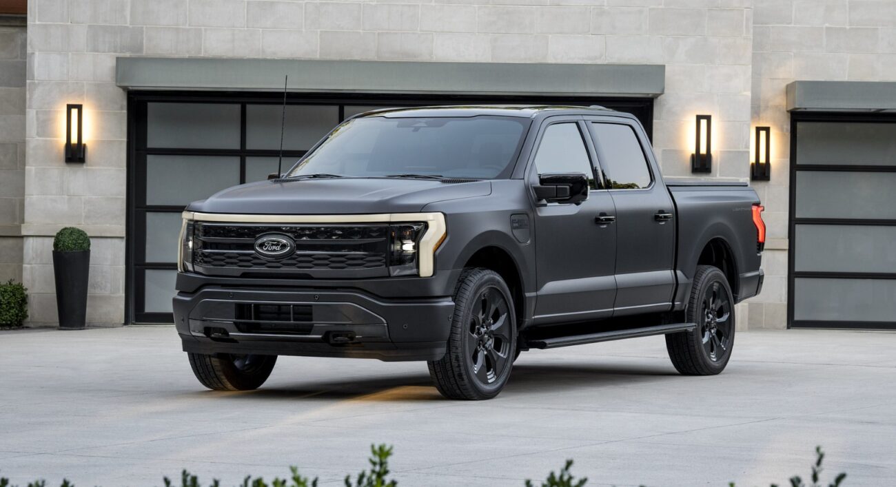 2026 Ford F-150 Lightning Platinum Black Price