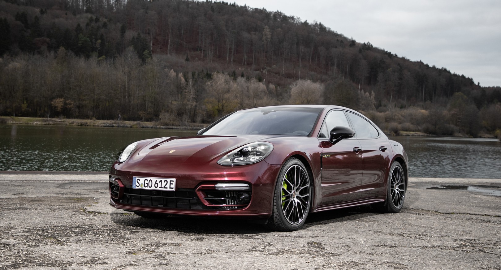 2027 Porsche Panamera 4 E-Hybrid Release Date