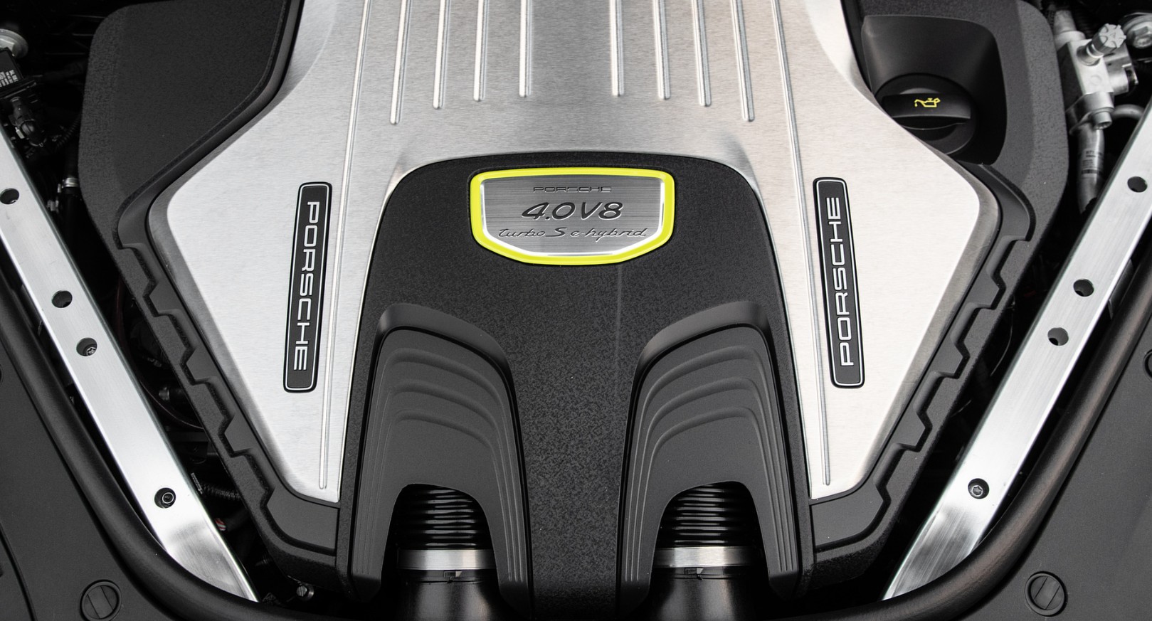 2027 Porsche Panamera 4 E-Hybrid Specs