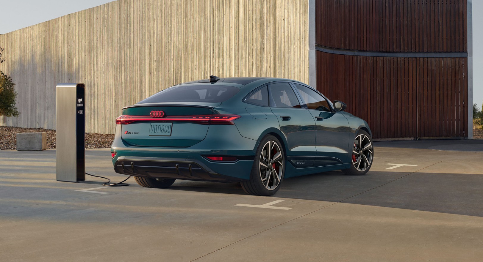 2027 Audi S6 Sportback e-tron Specs