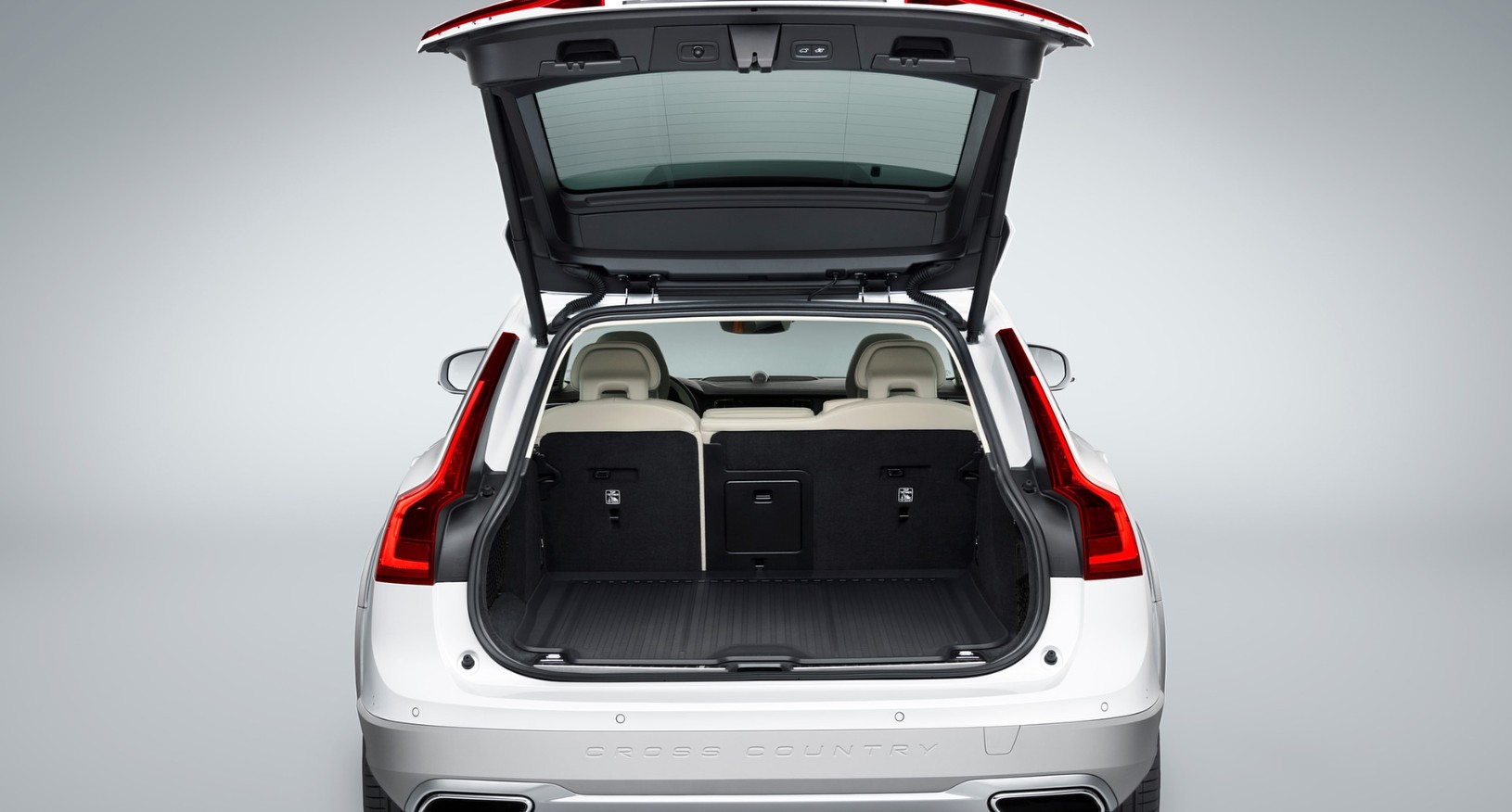 2027 Volvo V90 Cross Country Ocean Dimensions