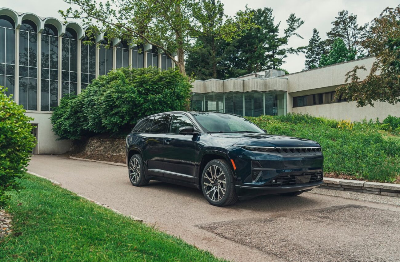 The Jeep Wagoneer S Is Expected to Make a Comeback in 2027 Review
